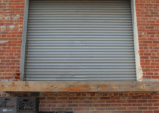 roll up door